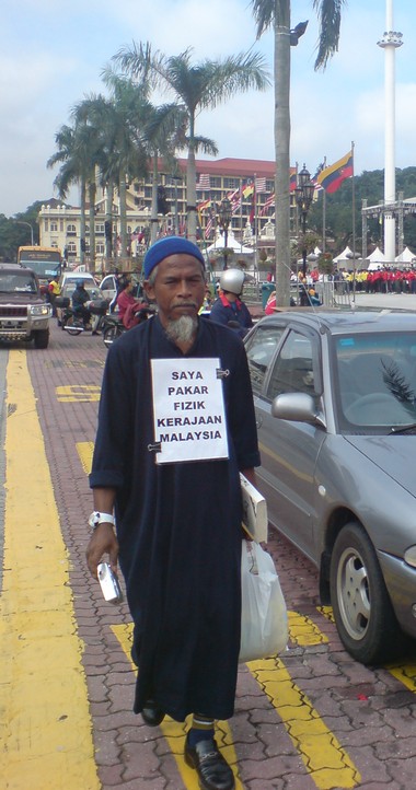 Malaysian government physics expert, our own scientist!
